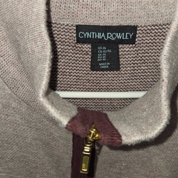 Cynthia Rowley Zip Up Women's Sweater - Purple w/deep purple design - Size XL - Picture 3 of 3